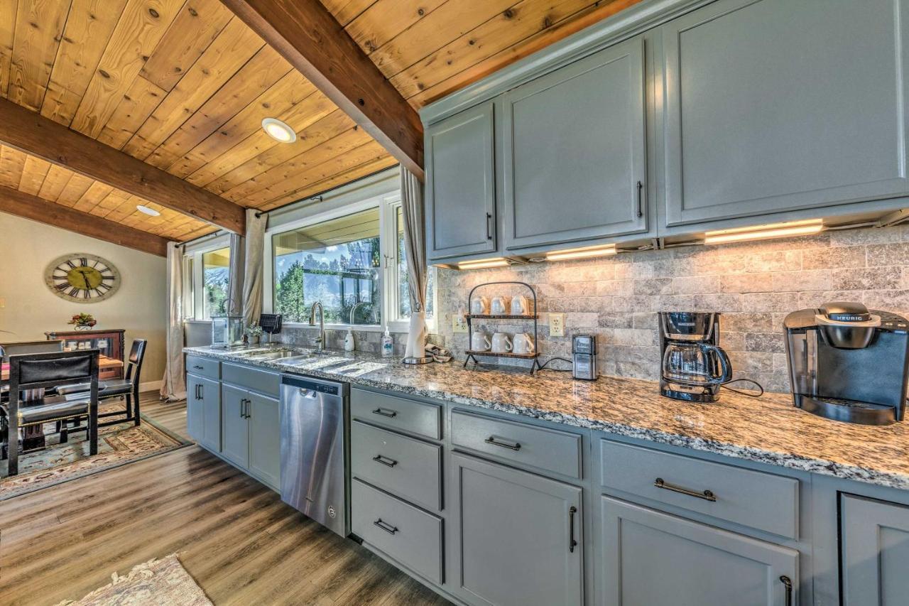 Serene Alto Cabin With Mountain Views And Fire Pit! Bagian luar foto